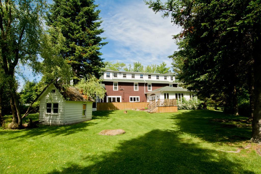 Auberge La Raveaudiere North Hatley Eksteriør billede